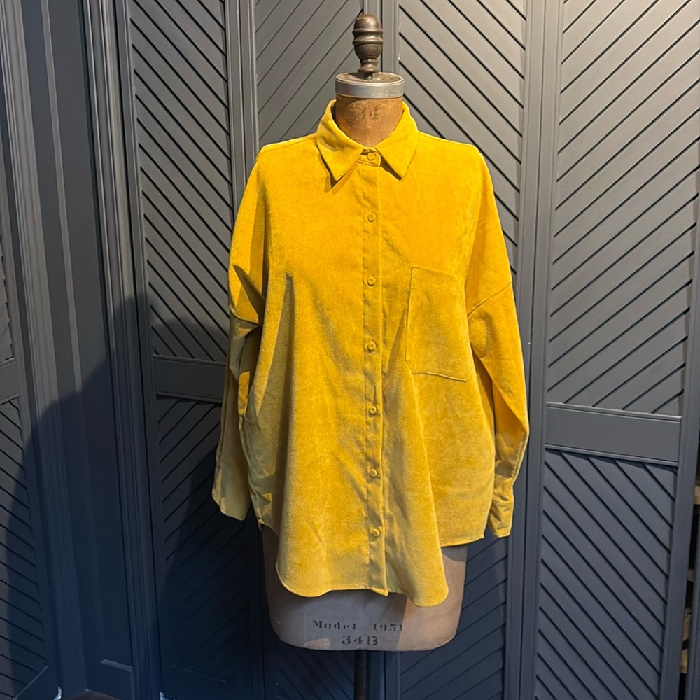EUC Zara corduroy shirt
